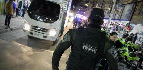 Armas blancas incautadas y revisión de automotores en operativo realizado en Rafael Uribe Uribe