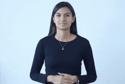 Mujer haciendo seña de Nuestra Entidad