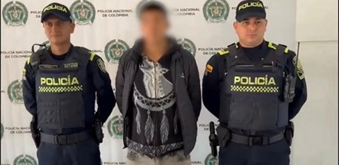 Se escondió en zona boscosa, pero no le sirvió: con apoyo del helicóptero Halcón, Policía capturó a traficante de droga en Ciudad Bolívar