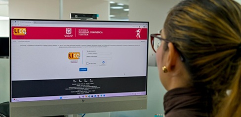 Sin filas y en cuestión de minutos, así se puede pagar con LICO un comparendo por convivencia en Bogotá