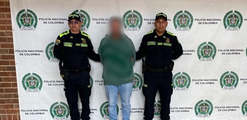 Al descubierto cámara de cultivo hidropónico de marihuana en una vivienda de San Cristóbal: una persona fue capturada