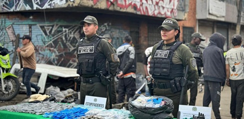  Golpe a la delincuencia en Bogotá: diez capturados y más de 6.000 dosis de droga incautadas en Los Mártires y Puente Aranda 