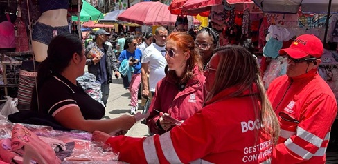 Jornada pedagógica en San Victorino promovió la convivencia pacífica durante el Día de la Madre
