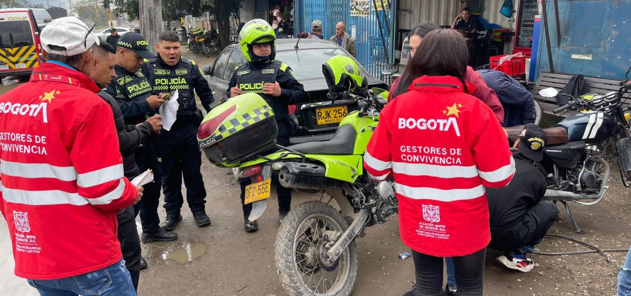 Sellado montallantas denunciado por la ciudadanía en el que habrían cobrado más de 1 millón de pesos Sellado montallantas denunciado por la ciudadanía en el que habrían cobrado más de 1 millón de pesos