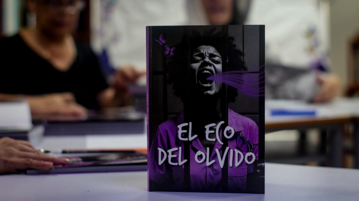 Portada del libro Ecos del Olvido Portada del libro Ecos del Olvido