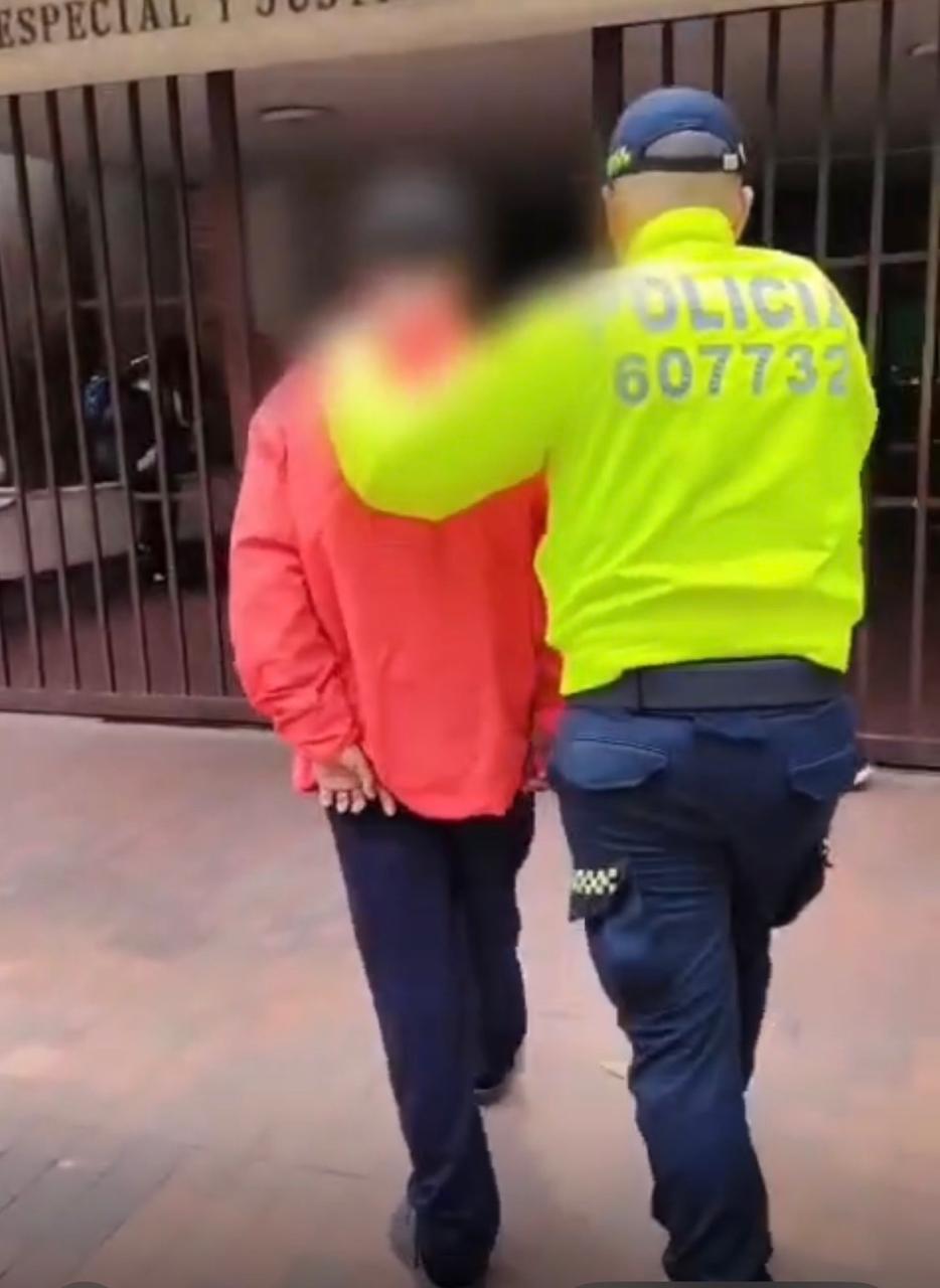 Aprehendido un adolescente señalado de asesinar a una joven en Los Mártires