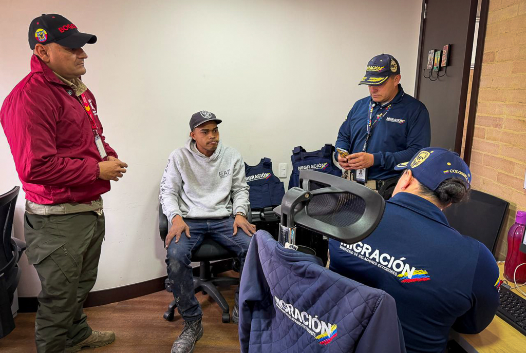 Ciudadano extranjero sería expulsado o deportado