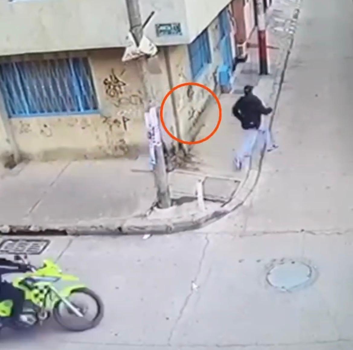 Capturado tras intentar huir con un revólver con munición Capturado tras intentar huir con un revólver con munición