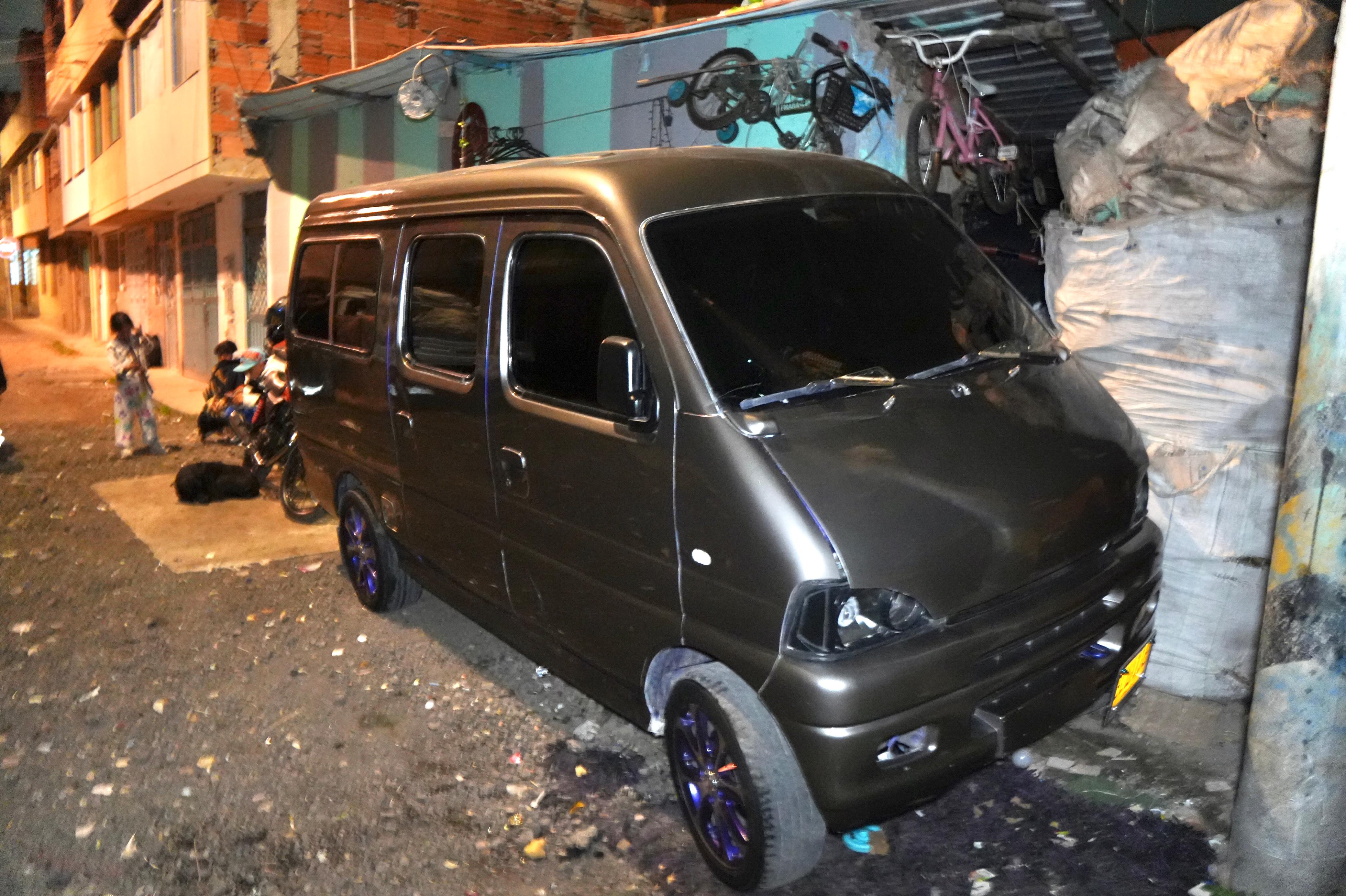 Recuperada moto robada que estaba escondida en un parqueadero de Suba Recuperada moto robada que estaba escondida en un parqueadero de Suba