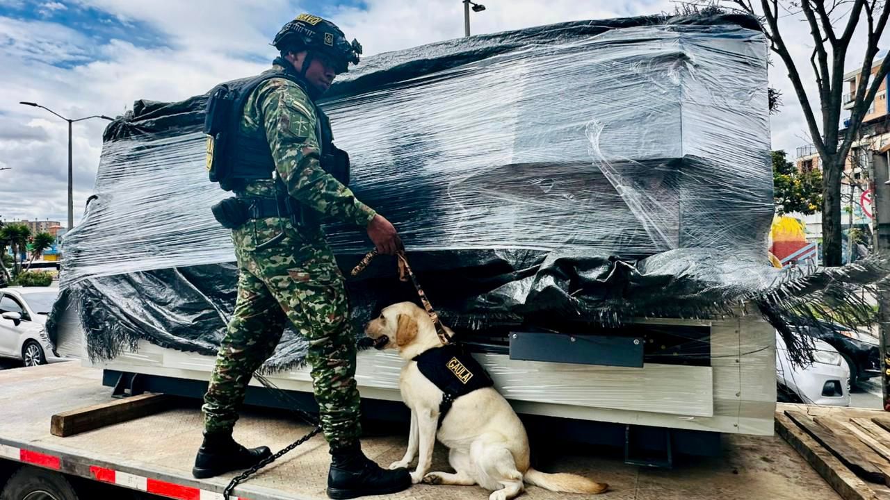 Incautados 418 kilos de cocaína en Bogotá que iban a ser enviados a Europa Incautados 418 kilos de cocaína en Bogotá que iban a ser enviados a Europa