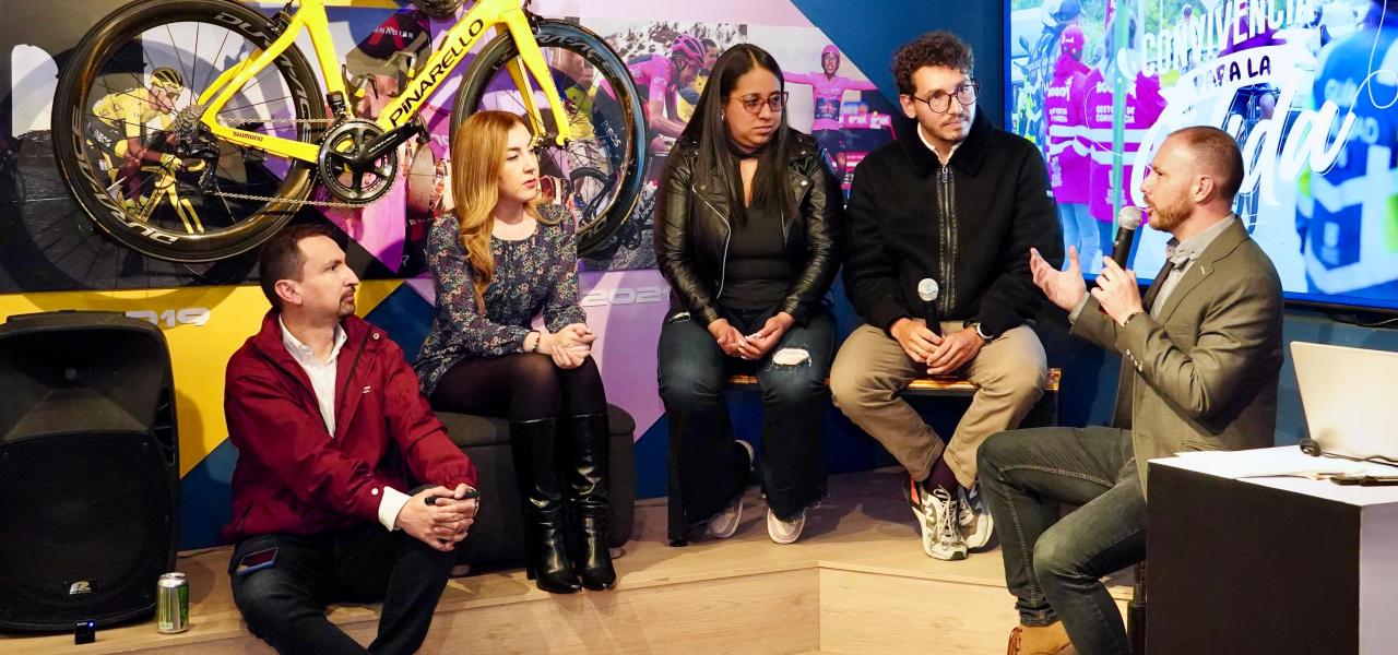 Diálogo Ciudadano ‘Convivencia sobre Ruedas’ Diálogo Ciudadano ‘Convivencia sobre Ruedas’