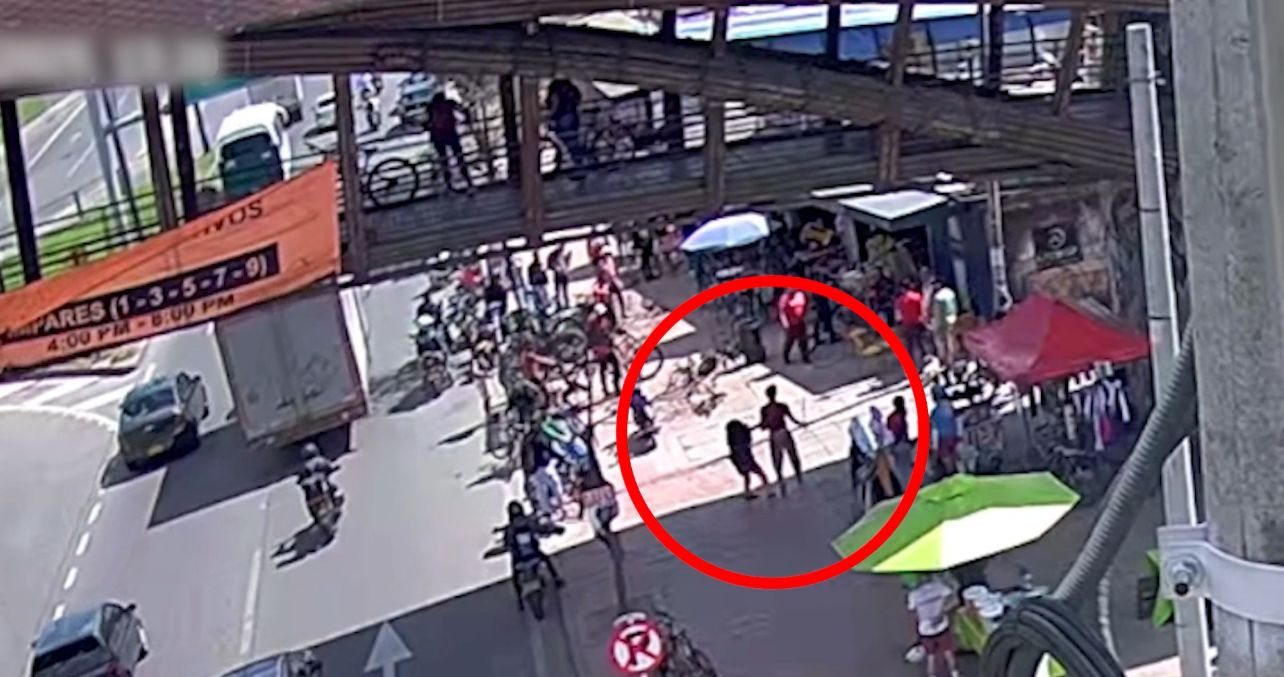 Cámaras del C4 permitieron capturar, en la Calle 80, a hombre armado con machete