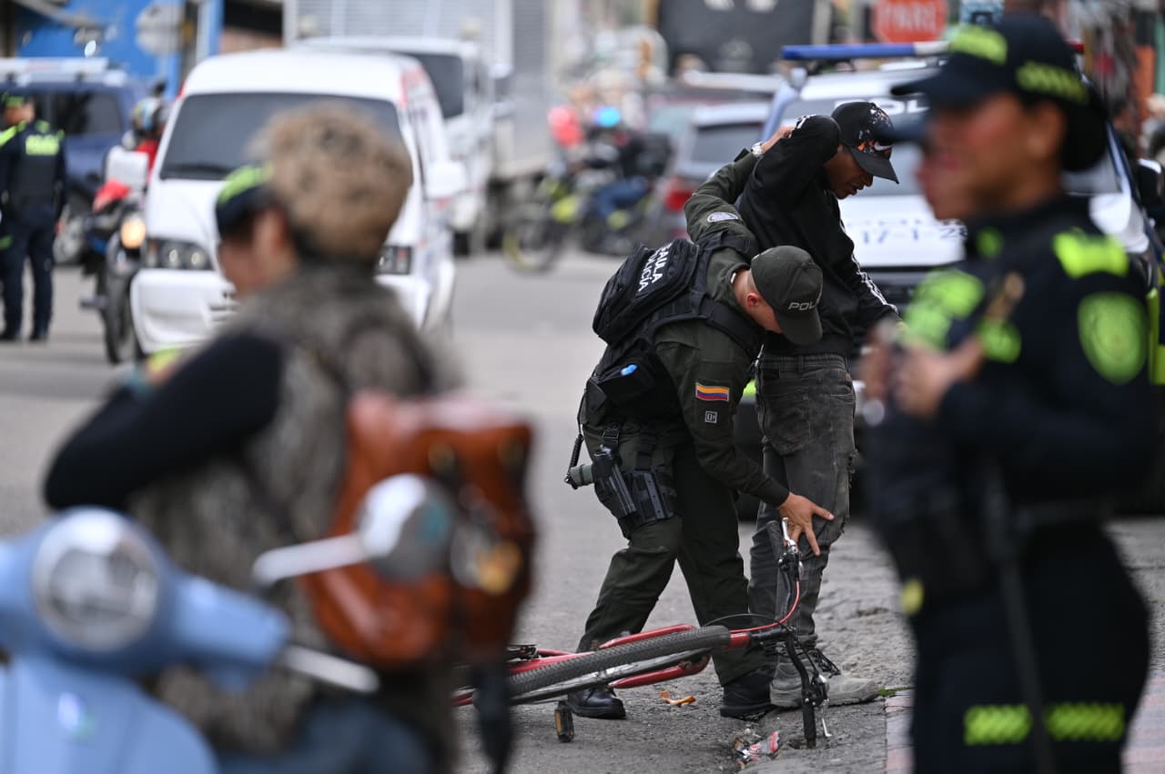 Intervención en el 7 de agosto dejó capturas, incautaciones y cierre de 10 establecimientos