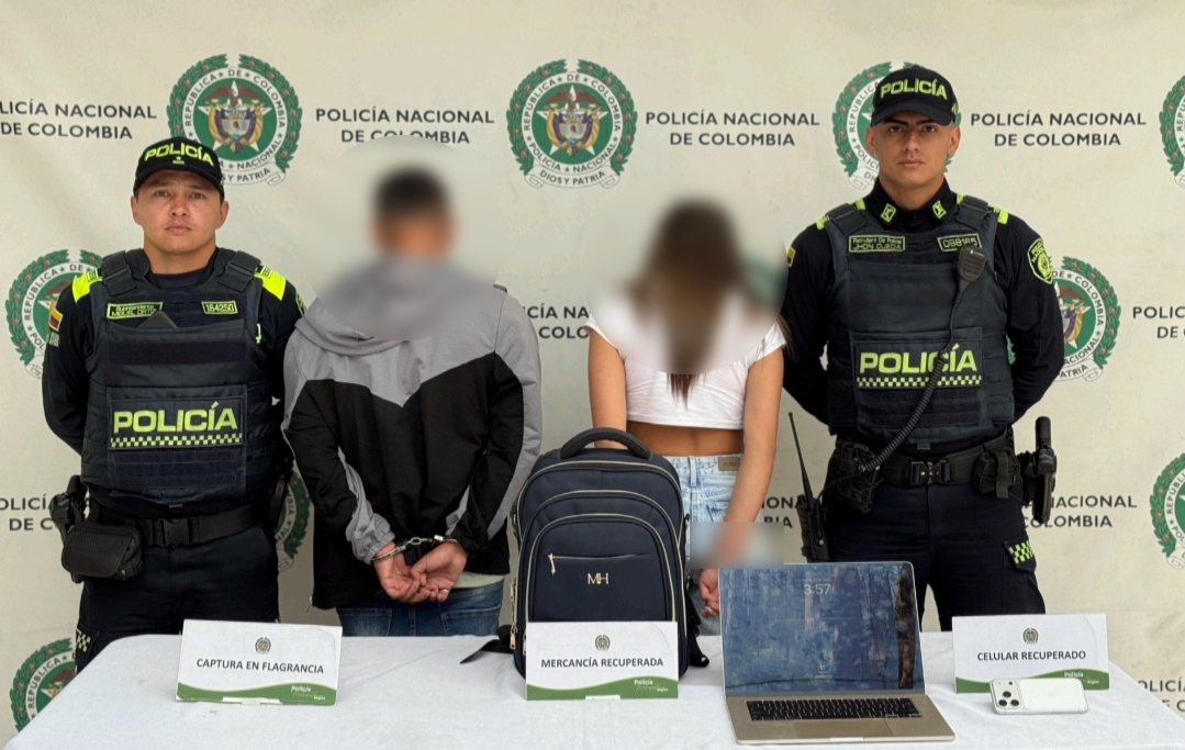 Rastreados y capturados: un GPS fue clave para atrapar a ladrones mientras huían en un taxi Rastreados y capturados: un GPS fue clave para atrapar a ladrones mientras huían en un taxi
