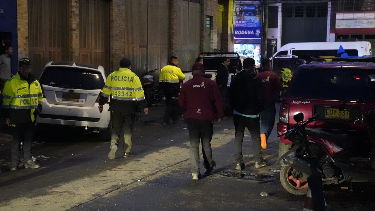 Recuperada moto hurtada que se camuflaba con placa falsa en Los Mártires Recuperada moto hurtada que se camuflaba con placa falsa en Los Mártires