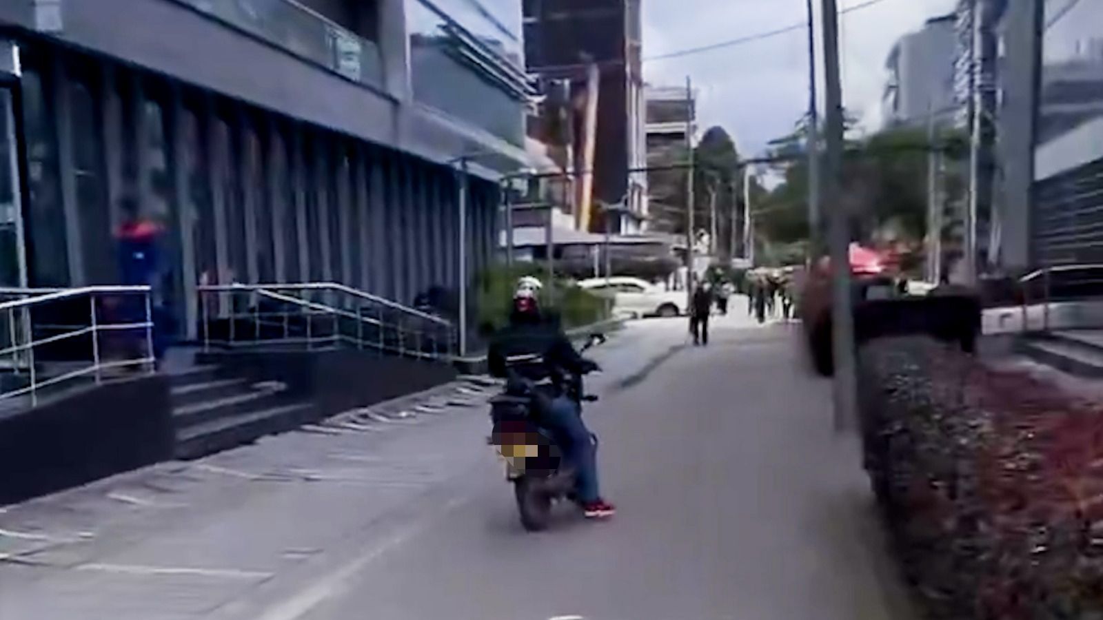Motos en andenes: conozca los patrones y señales de alerta que le podrían evitar ser víctima de hurto Motos en andenes: conozca los patrones y señales de alerta que le podrían evitar ser víctima de hurto