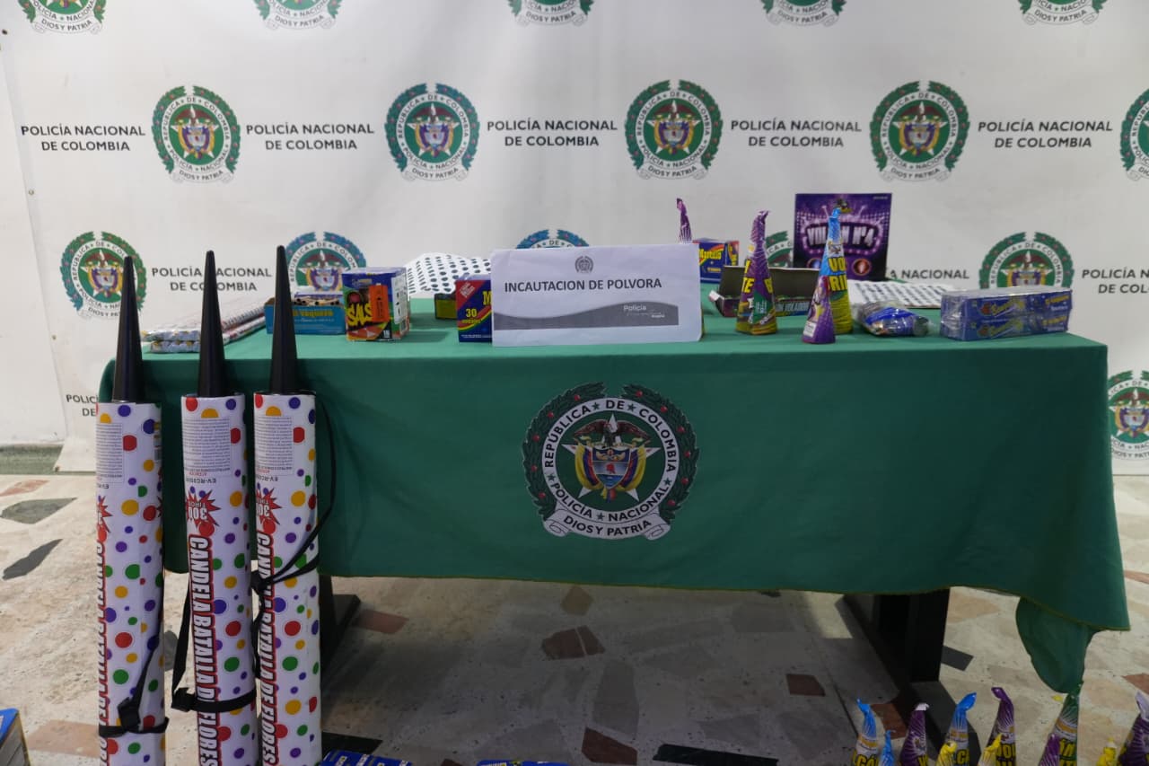 Hallados más de 80 kilos de pólvora que iban a ser comercializados ilegalmente en Kennedy Hallados más de 80 kilos de pólvora que iban a ser comercializados ilegalmente en Kennedy