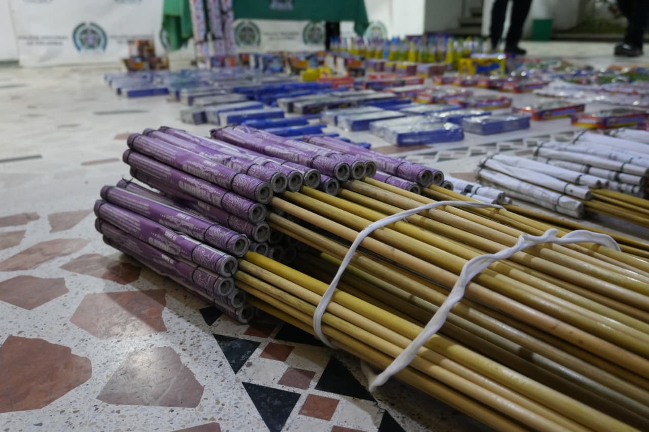 Hallados más de 80 kilos de pólvora que iban a ser comercializados ilegalmente en Kennedy Hallados más de 80 kilos de pólvora que iban a ser comercializados ilegalmente en Kennedy