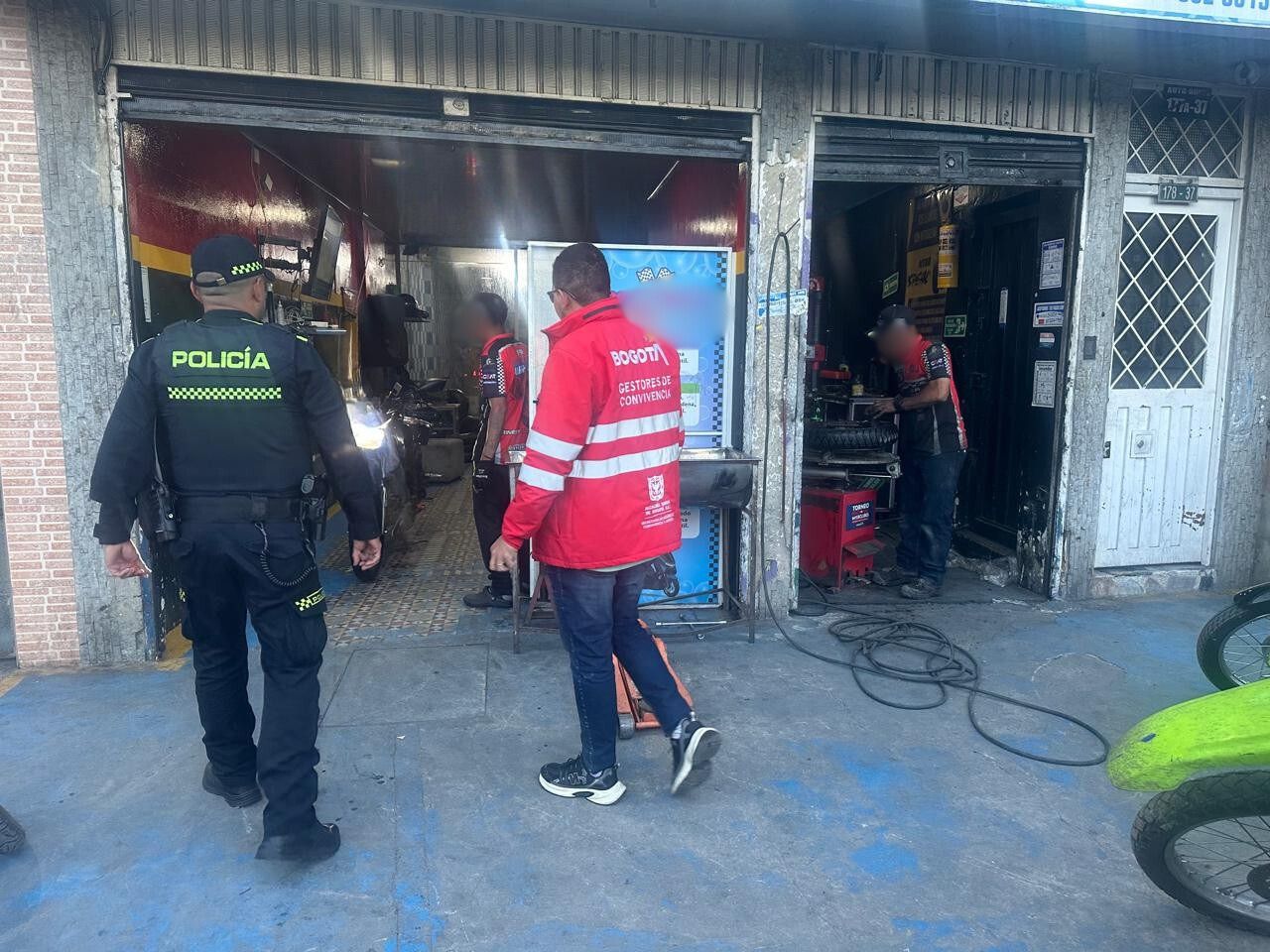 Suspendido montallantas en Suba que estaría relacionado con ‘pinchallantas’ Suspendido montallantas en Suba que estaría relacionado con ‘pinchallantas’