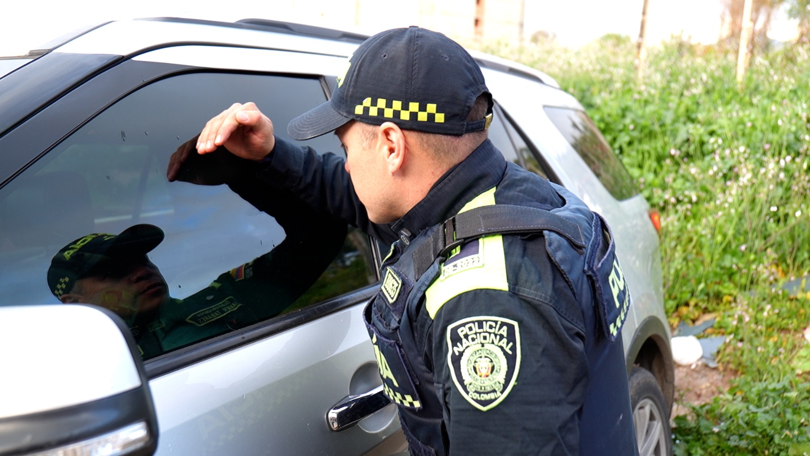 Autoridades hacen recomendaciones para evitar ser víctima de hurto de vehículos en Bogotá Autoridades hacen recomendaciones para evitar ser víctima de hurto de vehículos en Bogotá