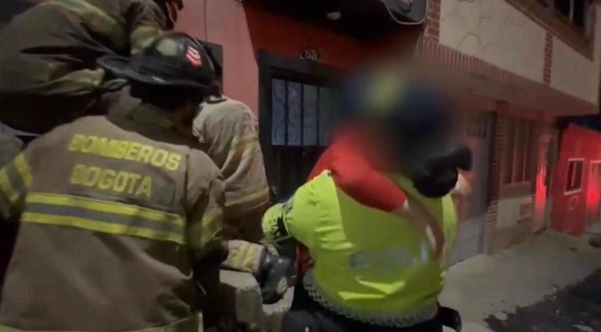 Policía rescata a dos niños presuntamente abandonados en Ciudad Bolívar Policía rescata a dos niños presuntamente abandonados en Ciudad Bolívar
