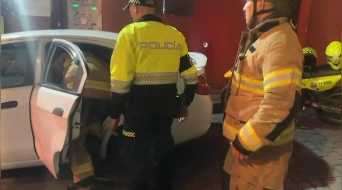 Rescatan a menor de 11 meses abandonado por sus padres mientras compraban cervezas en el Chorro de Quevedo Rescatan a menor de 11 meses abandonado por sus padres mientras compraban cervezas en el Chorro de Quevedo