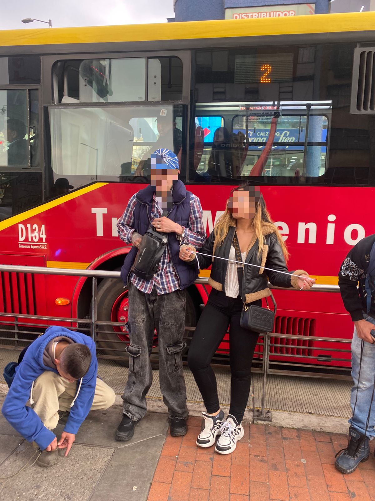 Revendedores de pasajes de TransMilenio fueron trasladados a centros de protección, tras operativos en el centro de Bogotá