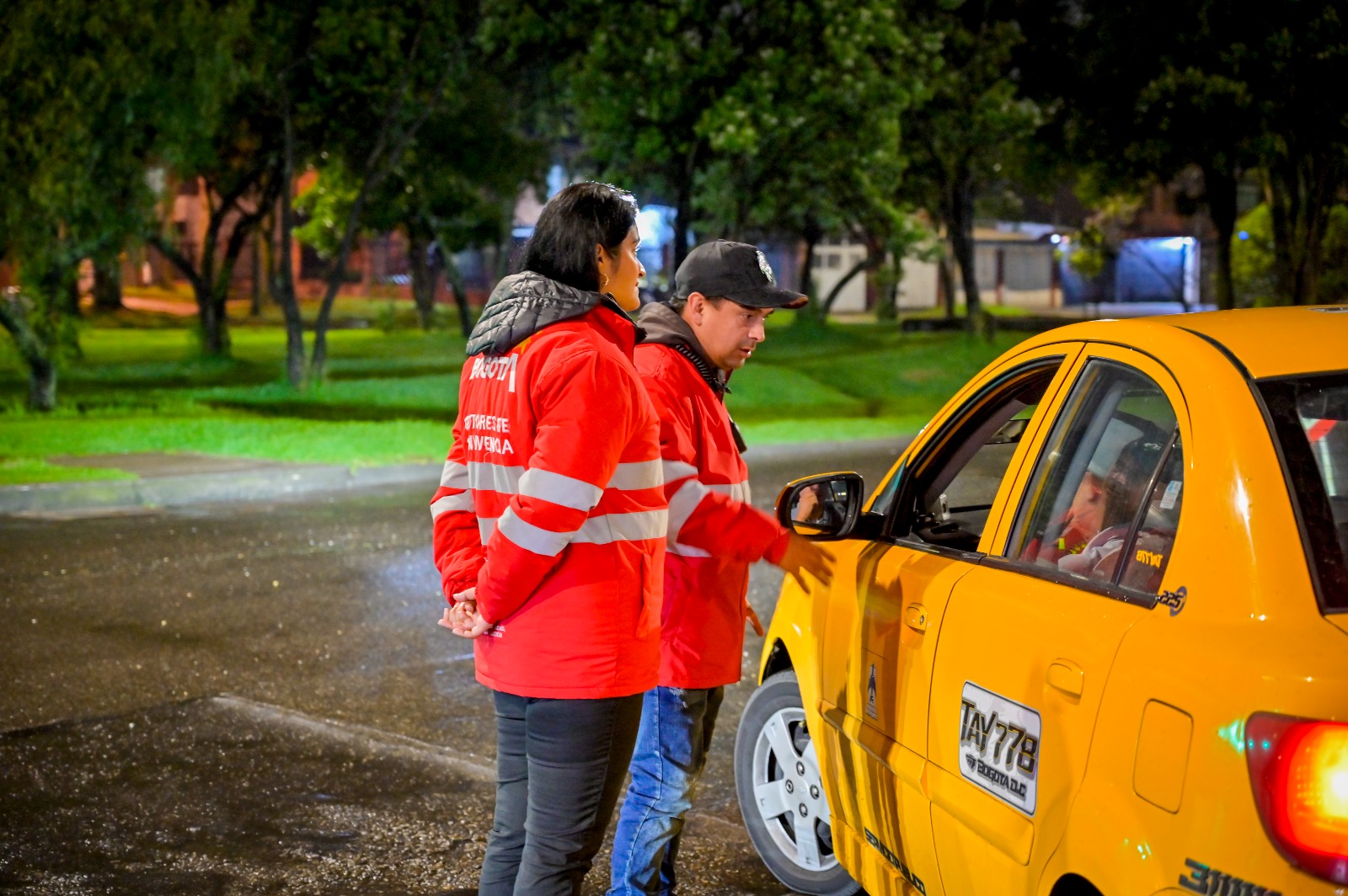 Así puede identificar un servicio de transporte seguro en Bogotá: recomendaciones para evitar el ‘paseo millonario’ Así puede identificar un servicio de transporte seguro en Bogotá: recomendaciones para evitar el ‘paseo millonario’