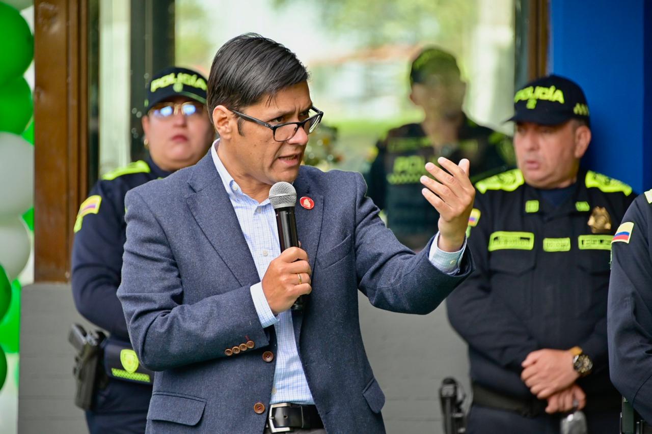 Secretario de Seguridad, César Restrepo. Secretario de Seguridad, César Restrepo.