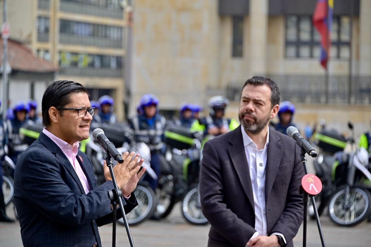 Bogotá intensifica la ofensiva contra el paseo millonario: más Zonas Seguras y tecnología para proteger a los ciudadanos Bogotá intensifica la ofensiva contra el paseo millonario: más Zonas Seguras y tecnología para proteger a los ciudadanos