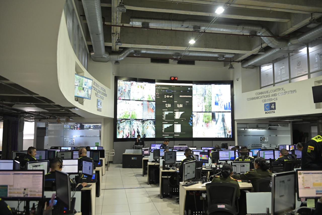 Más ojos vigilando la ciudad: Bogotá invita a conectar cámaras privadas al C4 para fortalecer la seguridad