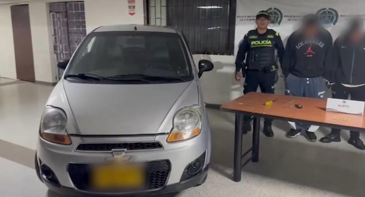 Capturados tres delincuentes por hurtar autopartes en Polo Club Capturados tres delincuentes por hurtar autopartes en Polo Club