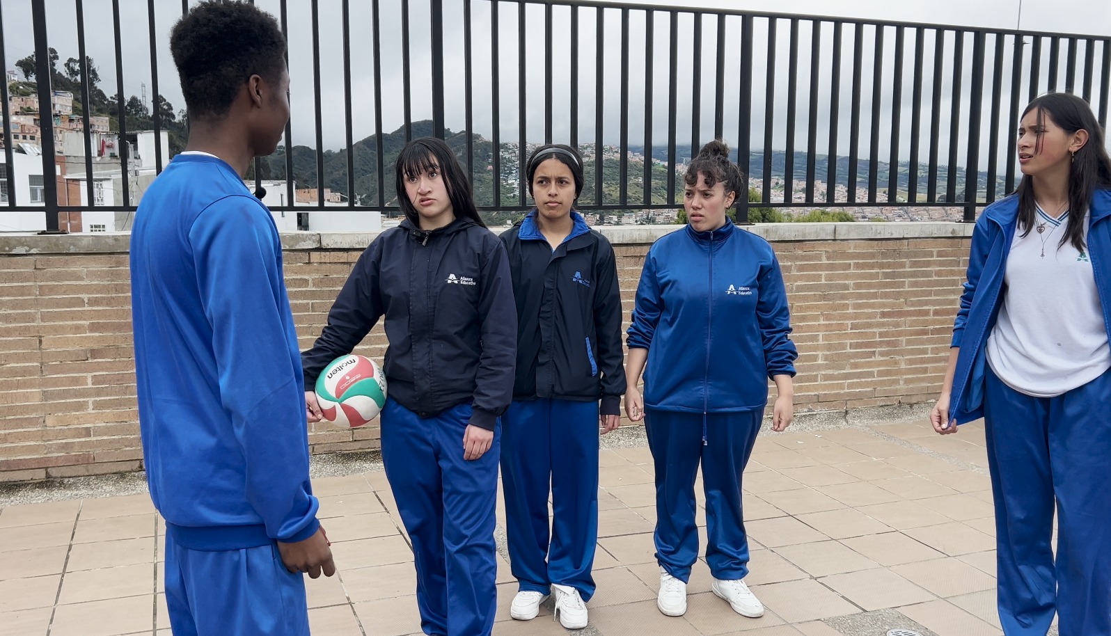 Estudiantes del colegio Ciudad Chengdú se formaron como multiplicadores de convivencia pacífica Estudiantes del colegio Ciudad Chengdú se formaron como multiplicadores de convivencia pacífica