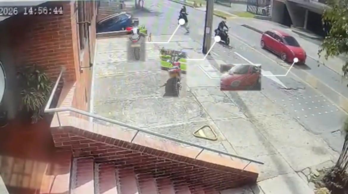 Cayeron presuntos fleteros que seguían a sus víctimas desde centros comerciales en Bogotá Cayeron presuntos fleteros que seguían a sus víctimas desde centros comerciales en Bogotá