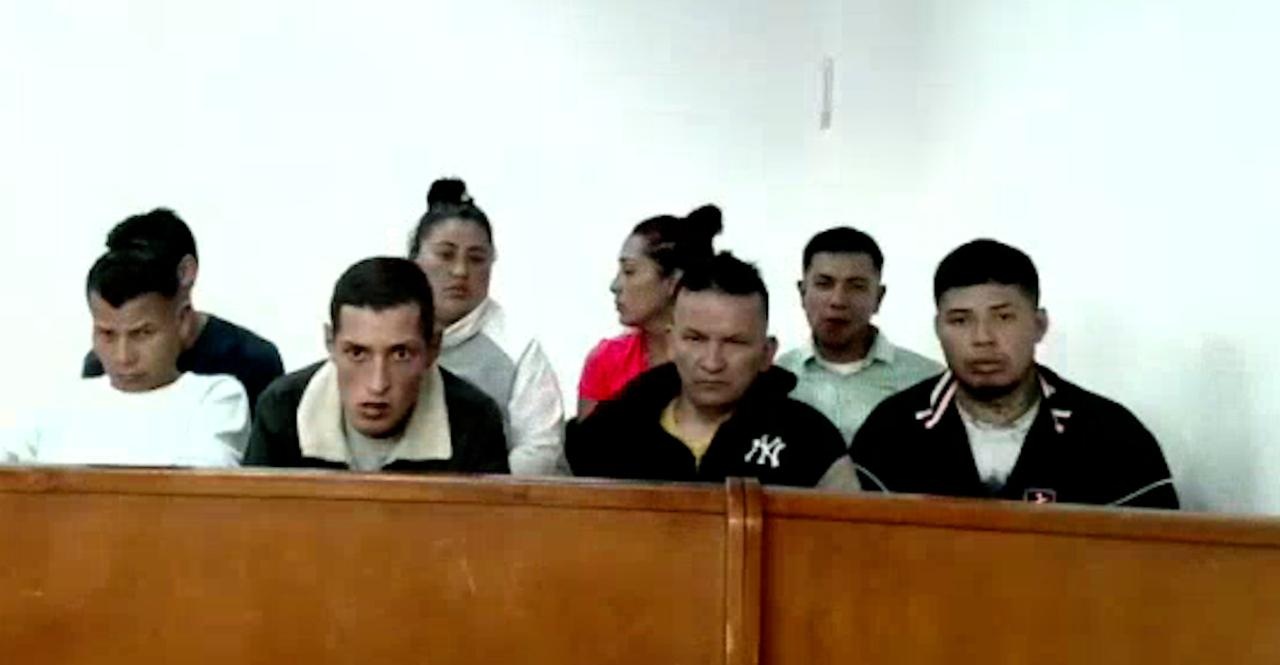 https://scj.gov.co/prensa/noticias/la-carcel-los-olivares-ocho-capturados-de-red-de-microtrafico-en-el-sur-de-bogota https://scj.gov.co/prensa/noticias/la-carcel-los-olivares-ocho-capturados-de-red-de-microtrafico-en-el-sur-de-bogota