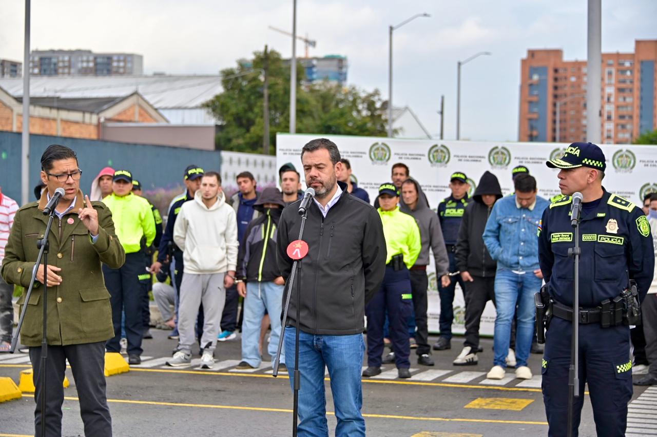 Bogotá logra la captura de 73 presuntos homicidas: sicarios y feminicidas dentro de los que cayeron Bogotá logra la captura de 73 presuntos homicidas: sicarios y feminicidas dentro de los que cayeron