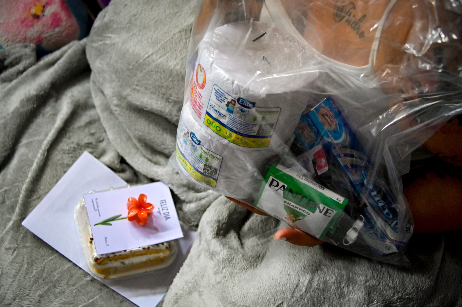 Con kits de aseo y sensibilización sobre la Ruta de Atención a Violencias: así se conmemoró el 8M en la URI de Puente Aranda Con kits de aseo y sensibilización sobre la Ruta de Atención a Violencias: así se conmemoró el 8M en la URI de Puente Aranda