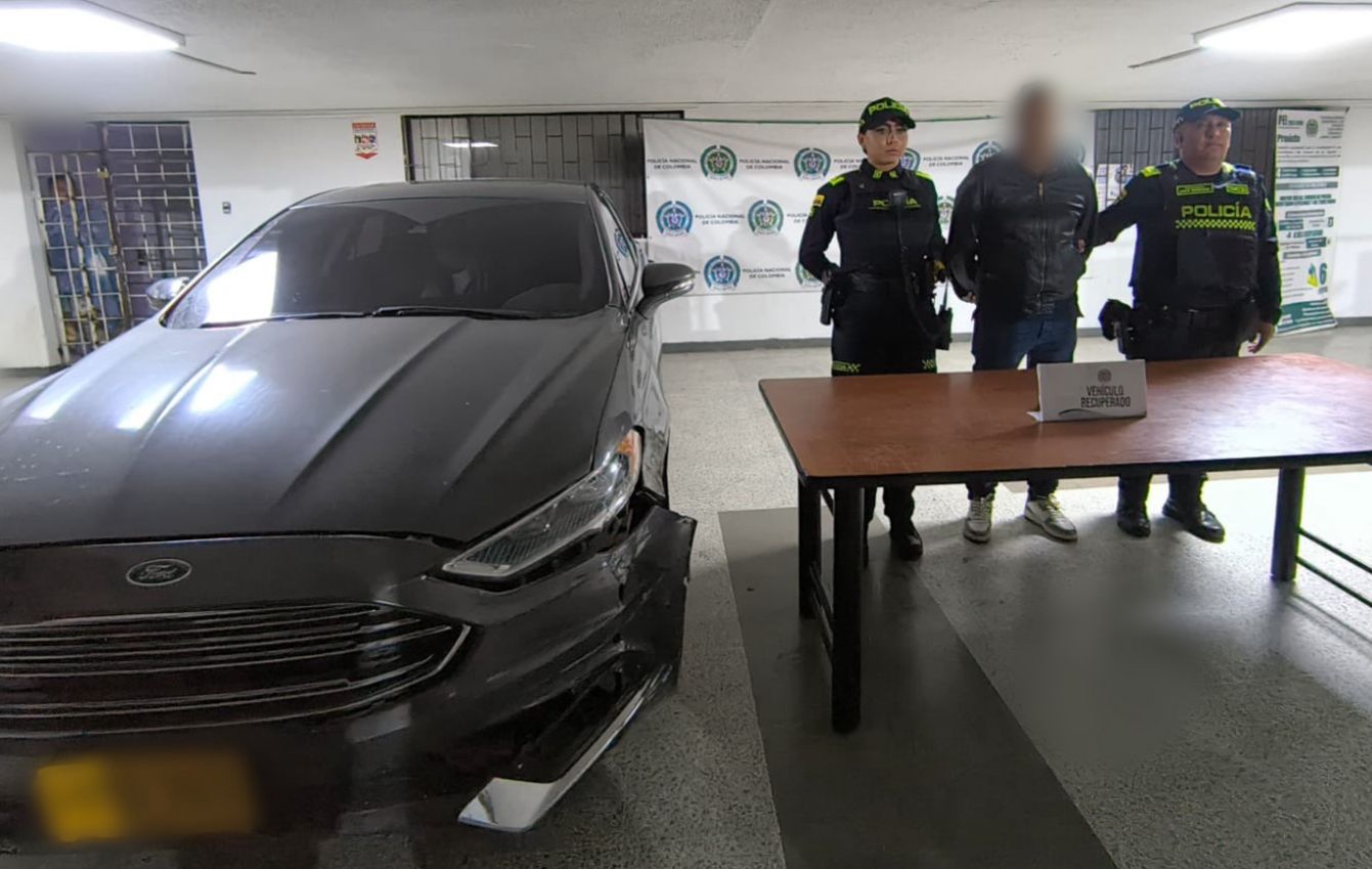 Prestó su carro y lo vendieron sin su consentimiento: la Policía lo recuperó en Barrios Unidos Prestó su carro y lo vendieron sin su consentimiento: la Policía lo recuperó en Barrios Unidos