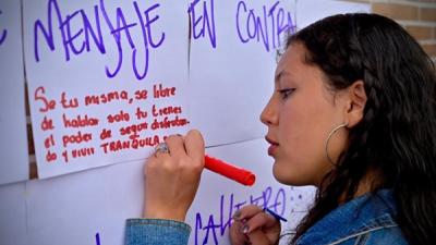 Estrategia mujer y género